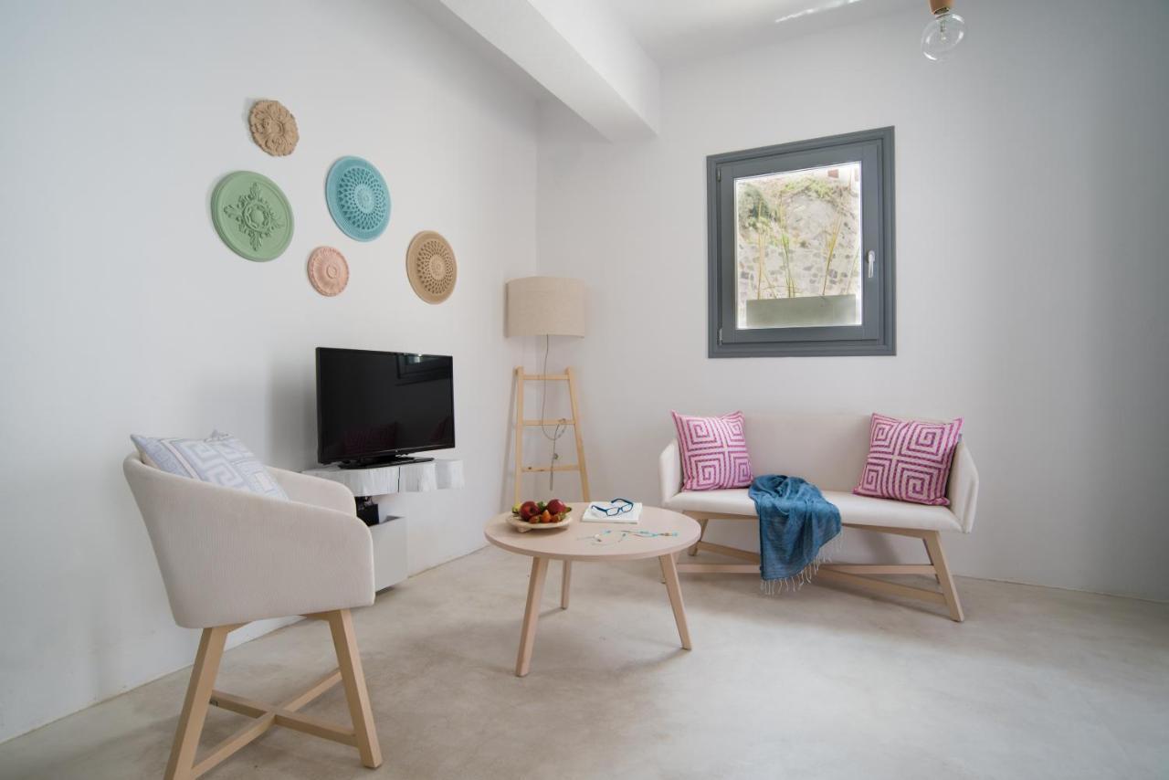 Lagadi Suites By K&K Mesaria Habitación foto