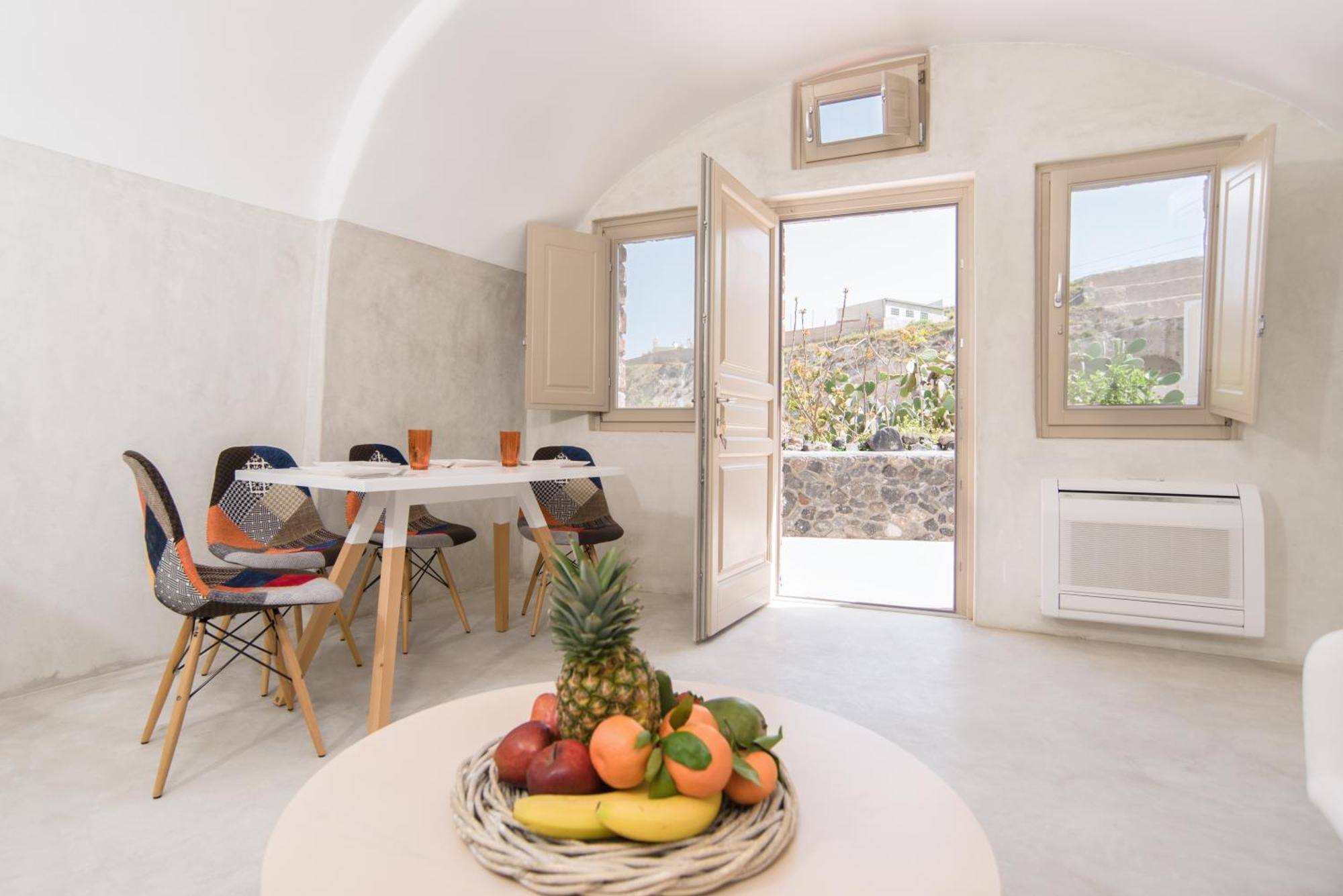 Lagadi Suites By K&K Mesaria Habitación foto